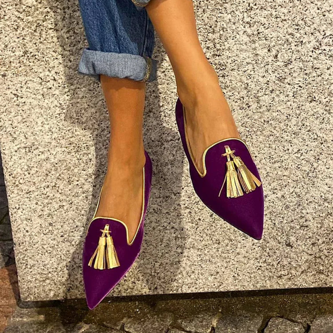 Moccasin with Elegant Tassels
