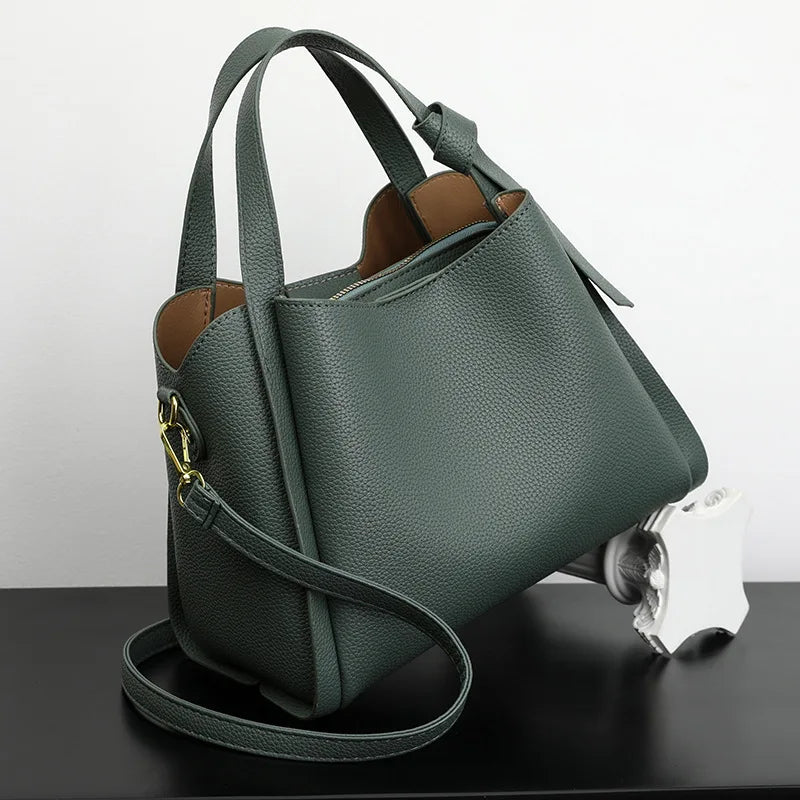 Elegant shoulder bag for women (Buy 1 Get 1 Free)